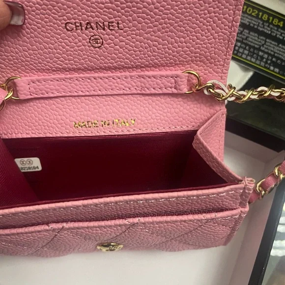 💕💝😍Chanel light Pink Quilted Mini Bag Wallet on chain - Picture 13 of 14